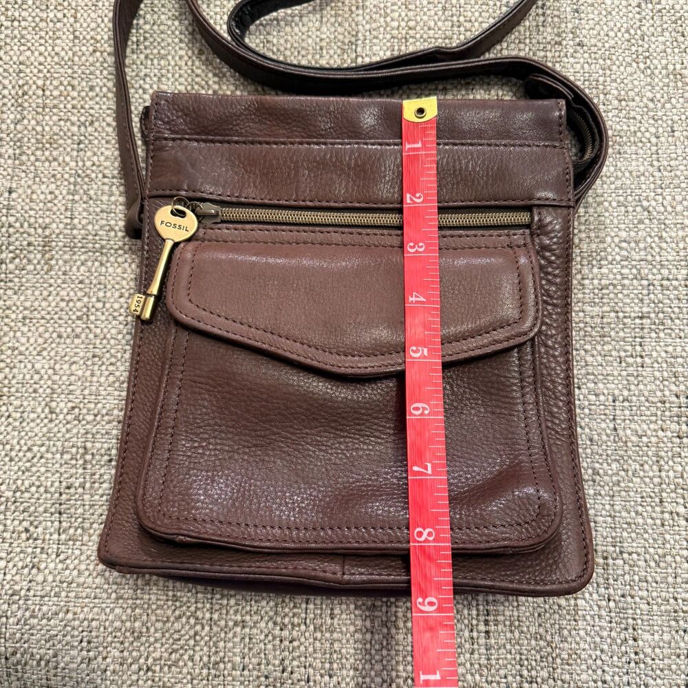 Vintage Fossil 1954 Brown Pebbled Leather Crossbody Bag Adjustable Sling Purse - Picture 10 of 10